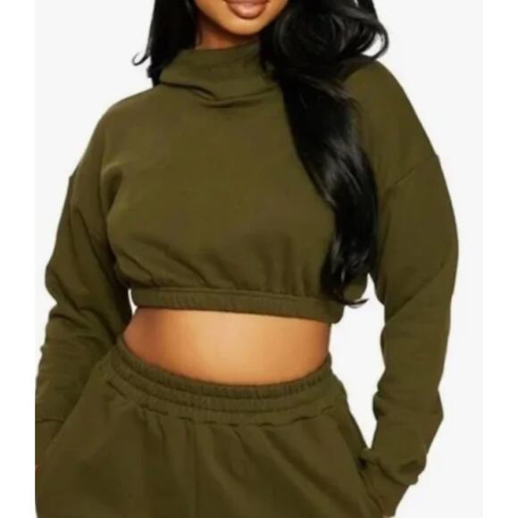 NWOT Naked Wardrobe Olive Green Cropped Hoodie Sweatshirt Size Large Athletic - Picture 1 of 8